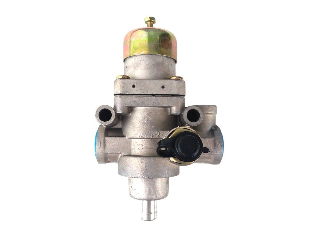 Kombinierter Luftdruckregler 4455 LIAZ CN