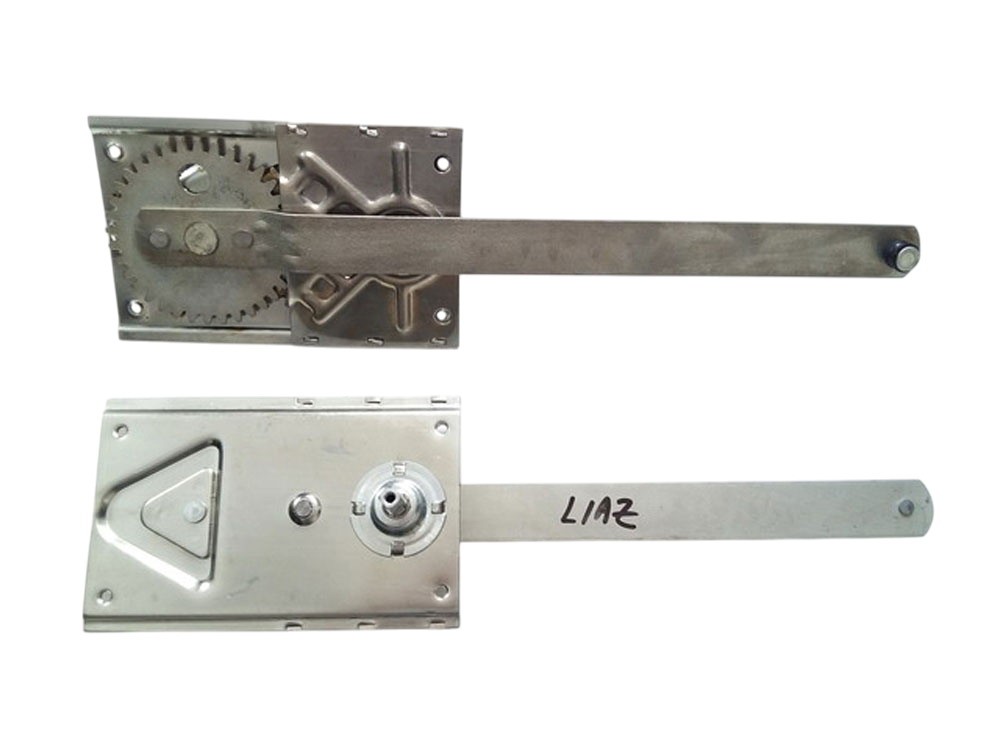 Fensterausl&ouml;ser links = rechts LIAZ