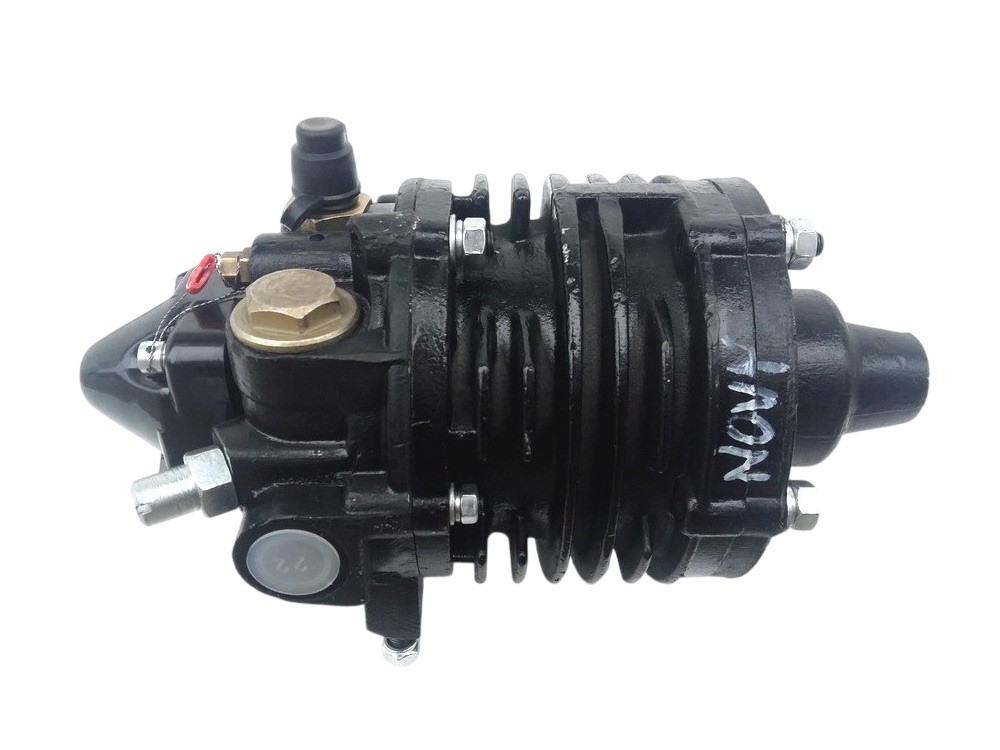 Regul&aacute;tor tlaku vzduchu 830kPa Tatra T815