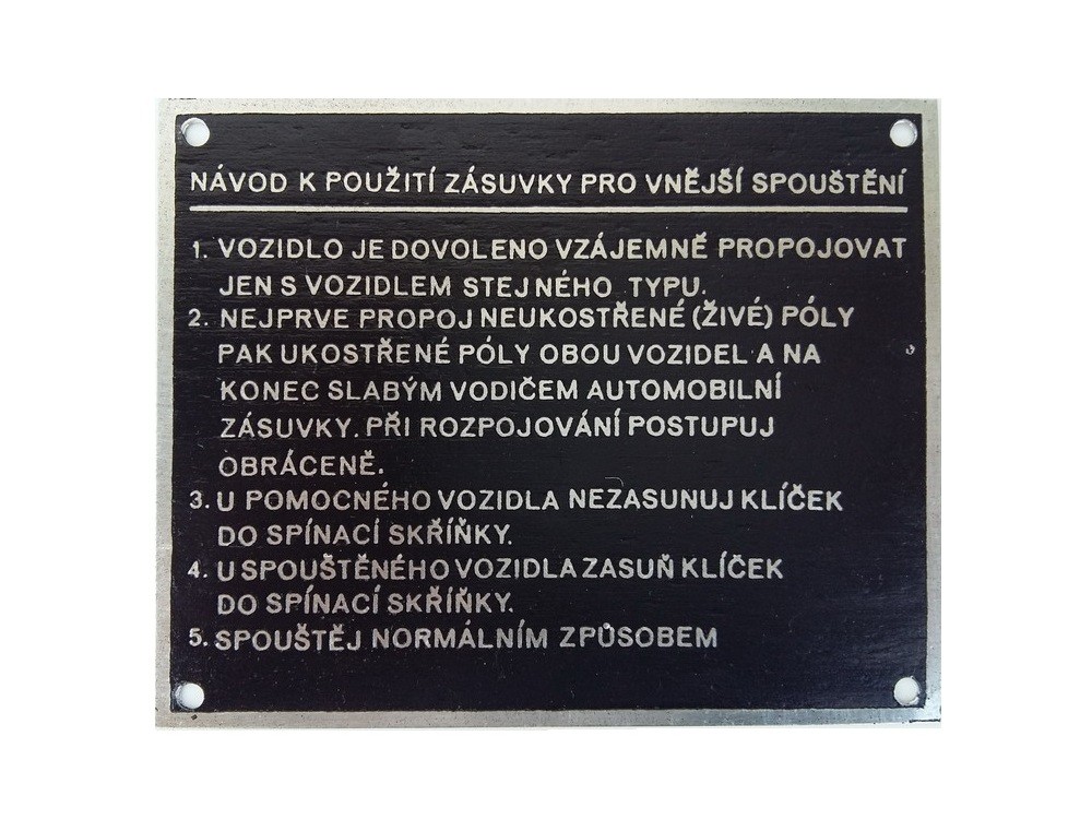 &Scaron;t&iacute;tok n&aacute;vod k použitiu z&aacute;suvky pre vonkaj&scaron;ie sp&uacute;&scaron;ťanie PV3S