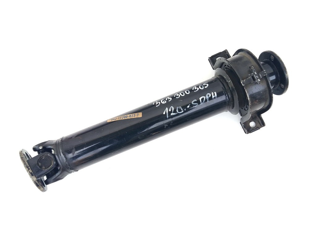 Kardanwelle mit Lagerbefestigung Avia A31N (zu 5-Gang-Getriebe, Gesamtl&auml;nge: 530 mm)