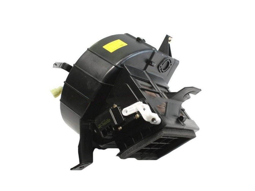 Ventil&aacute;tor k&uacute;renia s elektromotorčekom Avia D100 (pravostrann&eacute; riadenie)
